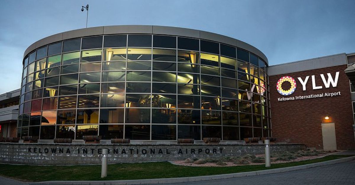 Flair Airlines YLW Terminal –  Kelowna International Airport