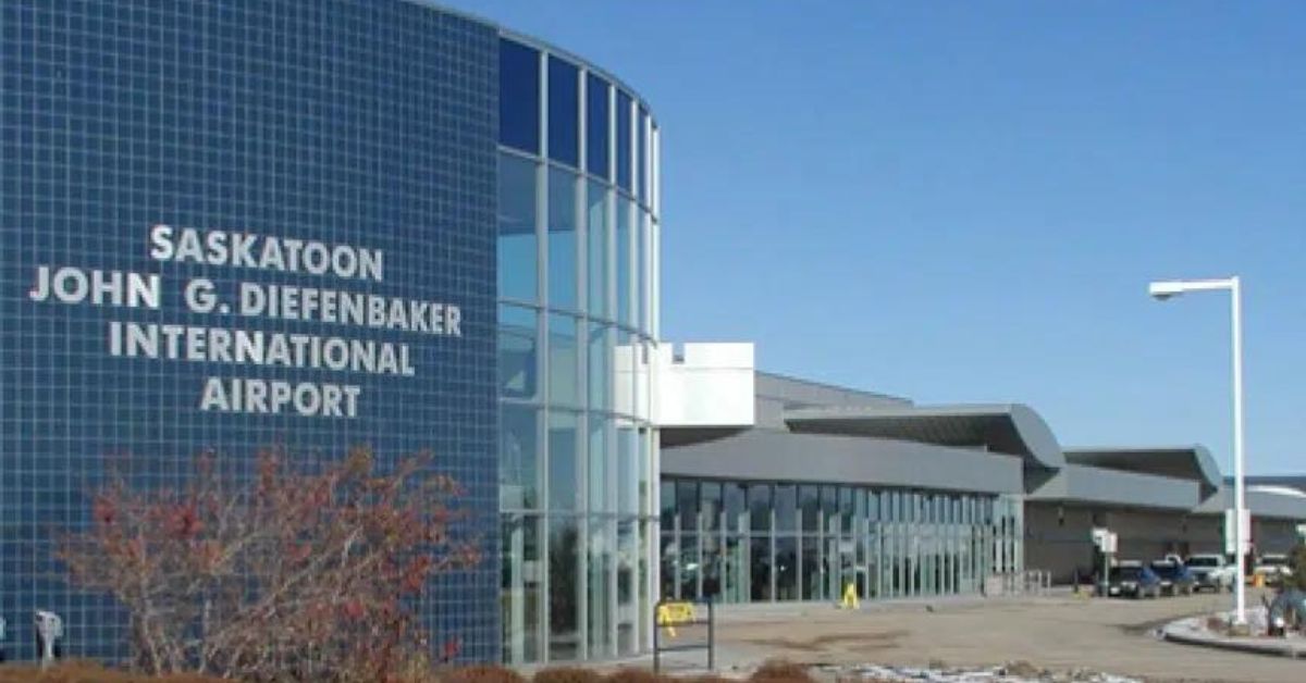 Flair Airlines YXE Terminal – Saskatoon John G. Diefenbaker International Airport